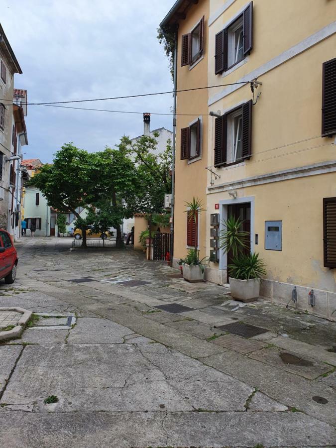 North To South Apartments Изола Екстериор снимка