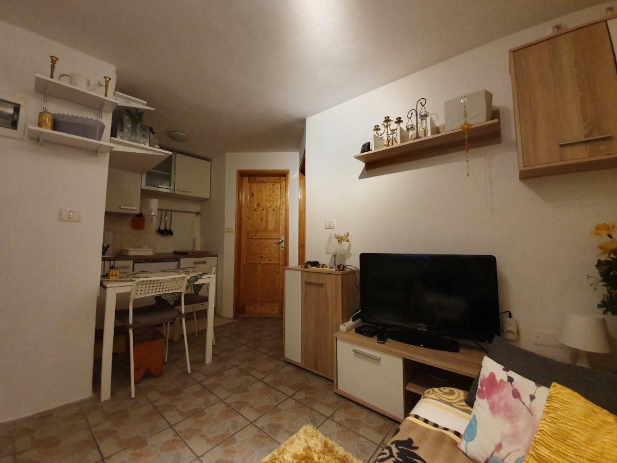 North To South Apartments Изола Екстериор снимка
