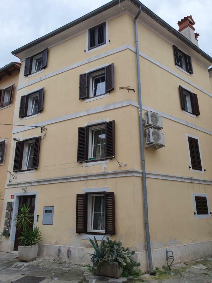 North To South Apartments Изола Екстериор снимка