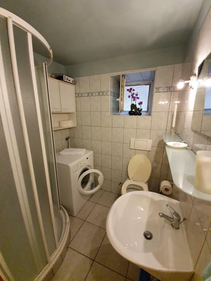 North To South Apartments Изола Екстериор снимка